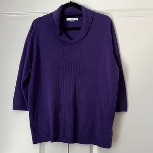 Soft acrylic sweater with front knit detail
